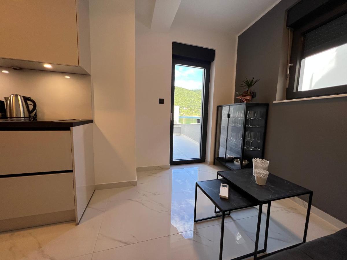 White Pearl Apartments - New Grebaštica Eksteriør billede