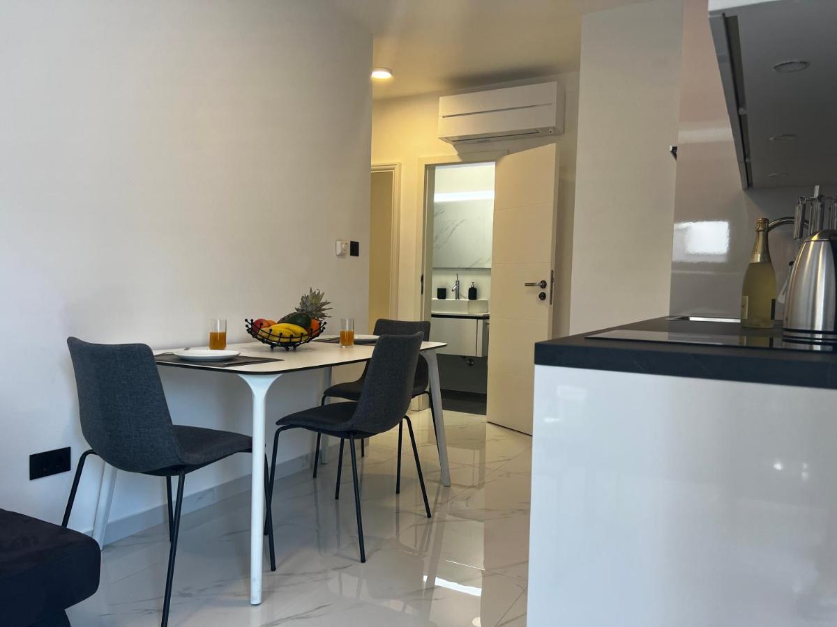 White Pearl Apartments - New Grebaštica Eksteriør billede