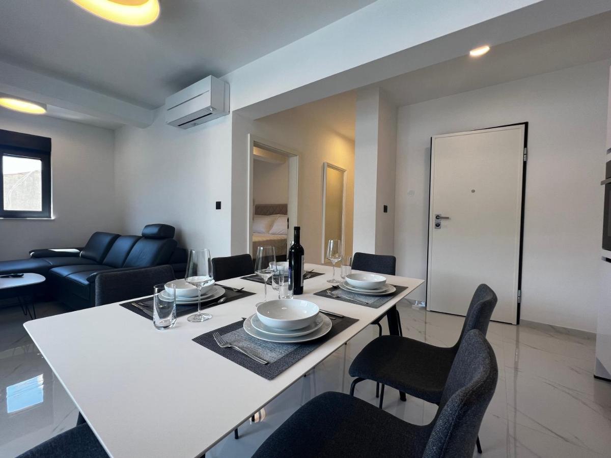 White Pearl Apartments - New Grebaštica Eksteriør billede