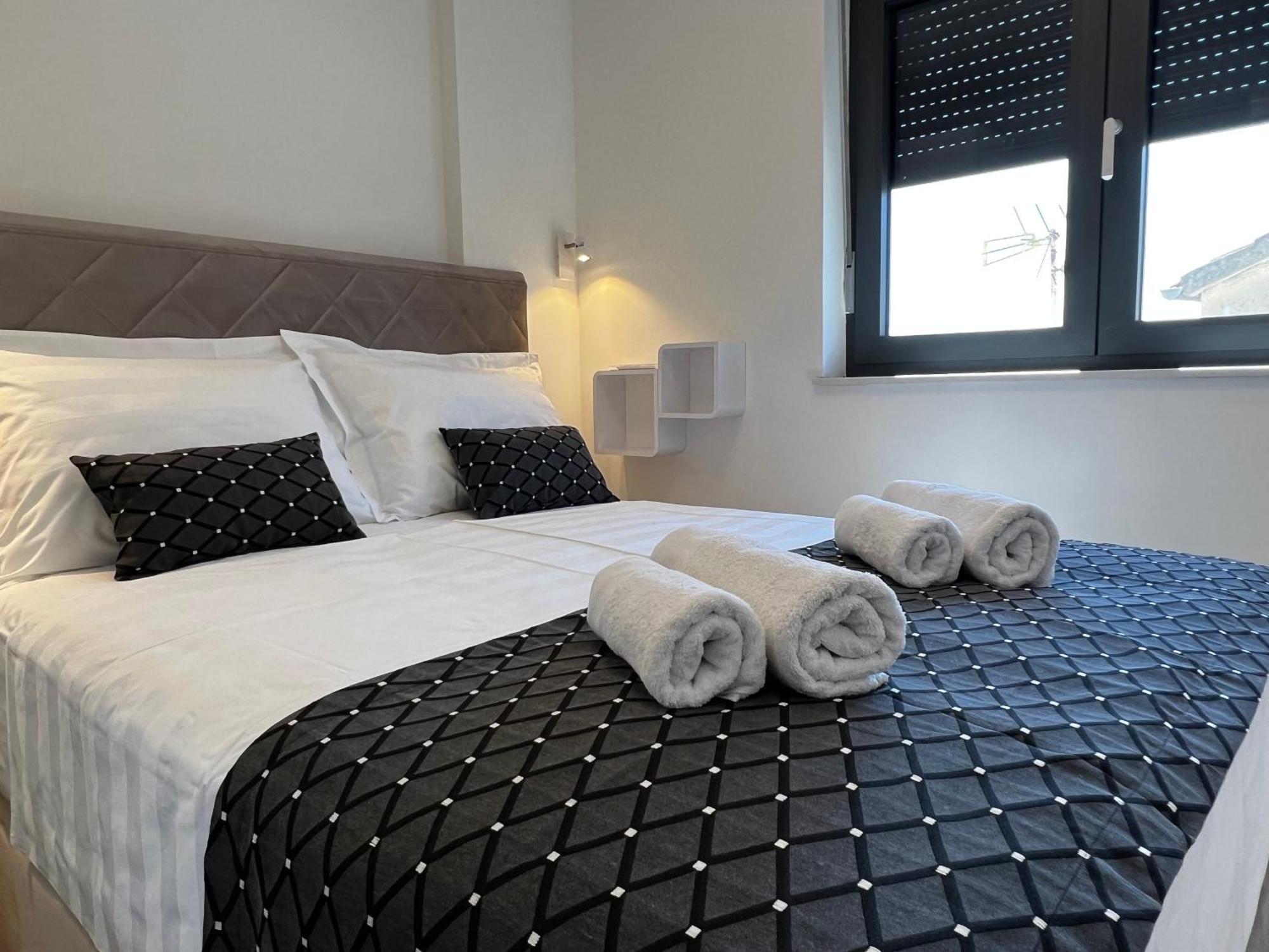 White Pearl Apartments - New Grebaštica Eksteriør billede